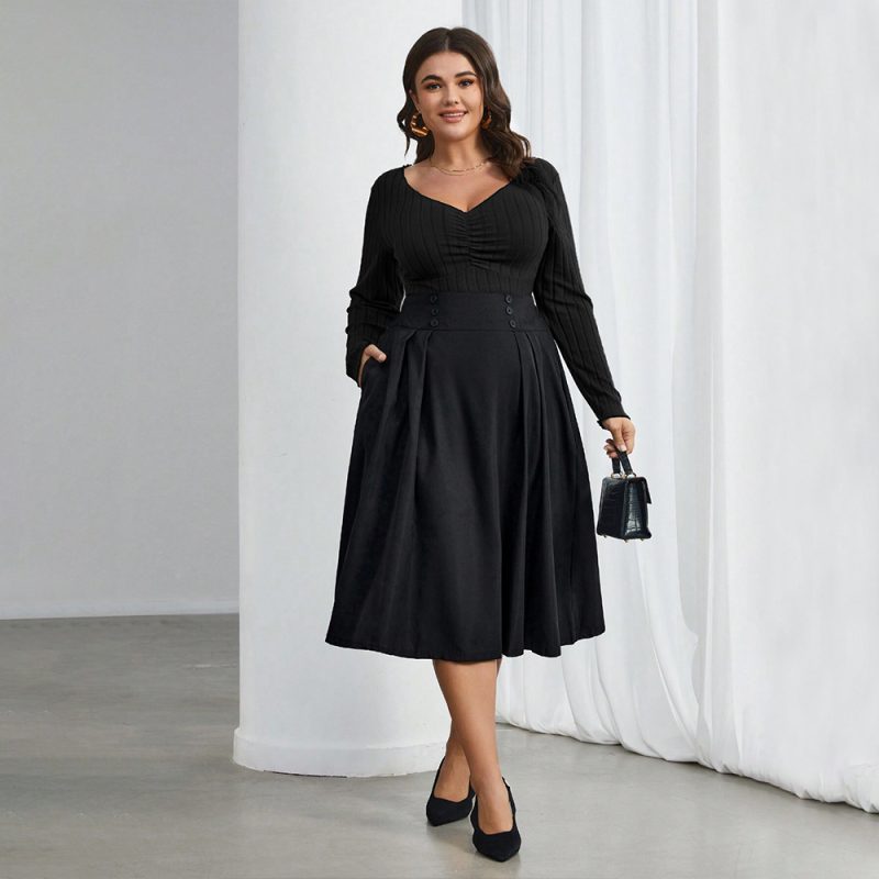 Plus Size Elegant Square Collar Slim Long Sleeve T-Shirt - Image 4