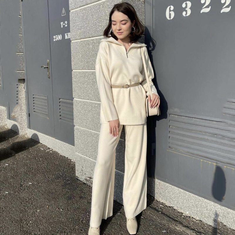 Two-Piece Solid Color Zipper Collared Sweater and Trousers Suit - Image 2