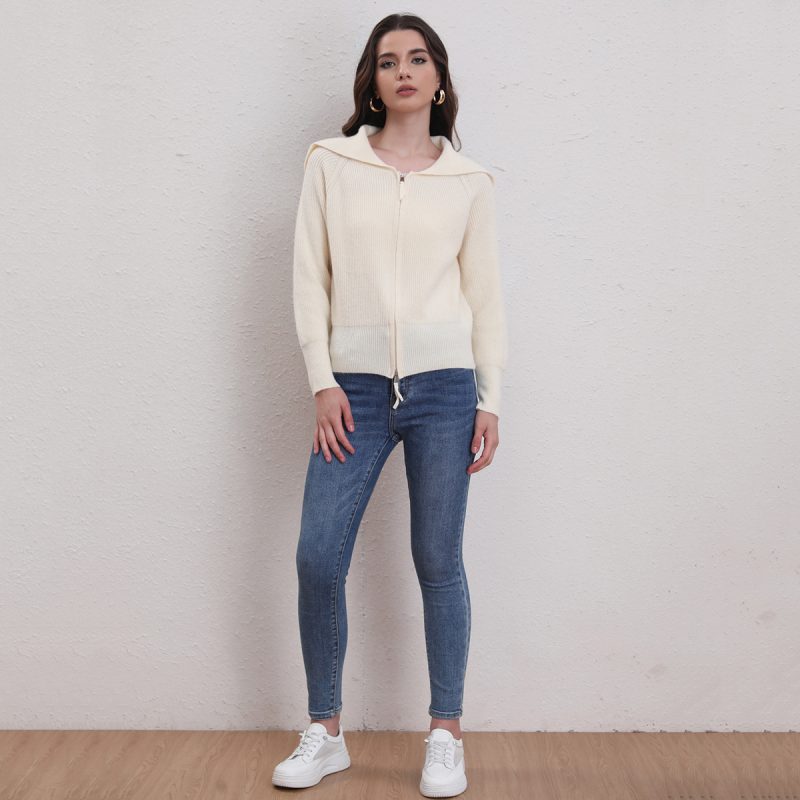 Large Collared Zipper Knitted Cardigan - Autumn/Winter - Image 4