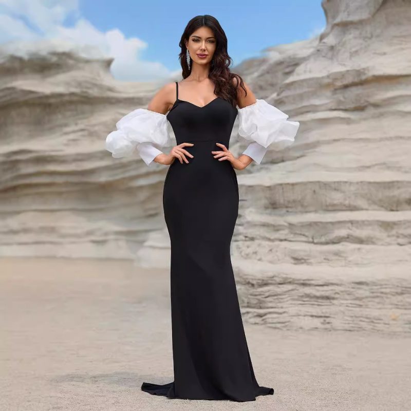 Ladies Elegant Fishtail Evening Gown with Sling Stitching and Glossy Lantern - Image 4