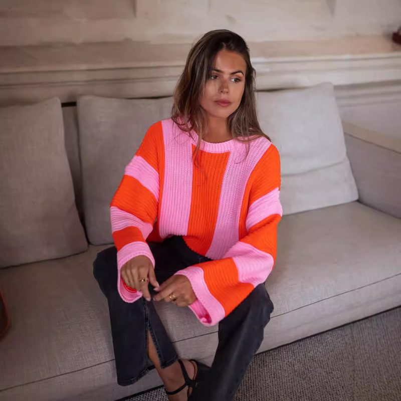 Loose Fit Vertical Stripes Sweater - Contrast Color Round Neck - Image 3