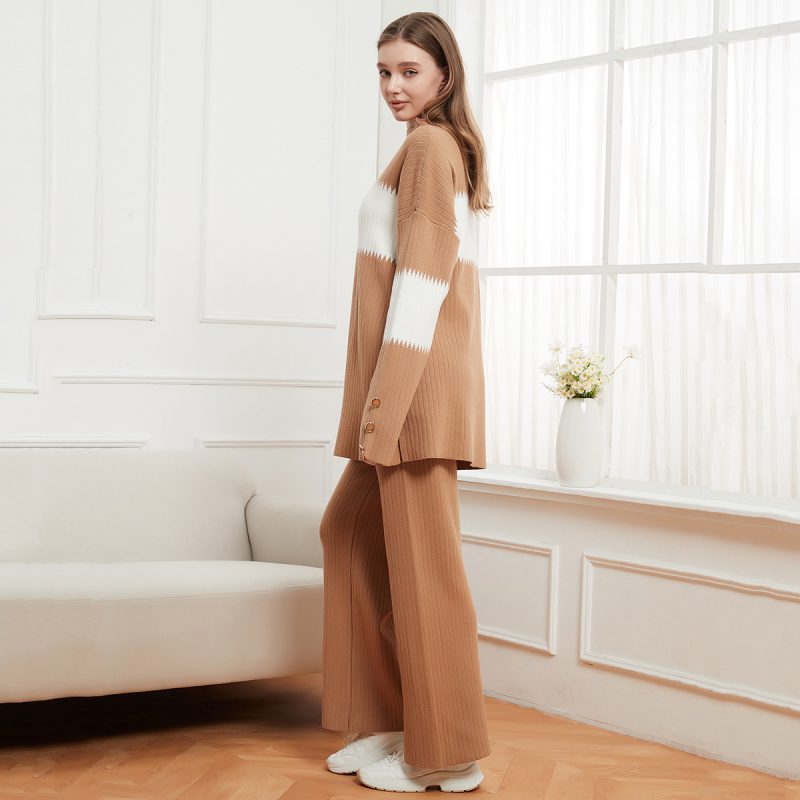Stitching Pullover & Split Sweater Trousers Set - Casual Two-Piece - Image 2