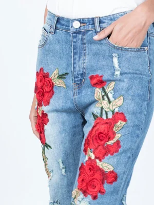 Sexy Embroidery Fashion Streetwear Women Mom Jeans