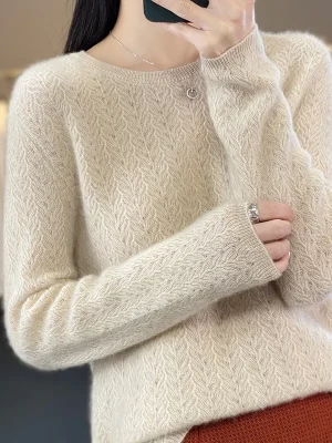 Wool Soft Sweater O-Neck Hollow Out Long Sleeve