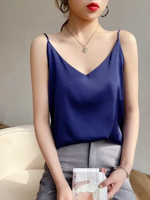 Sleeveless Inner Match Suit V-neck