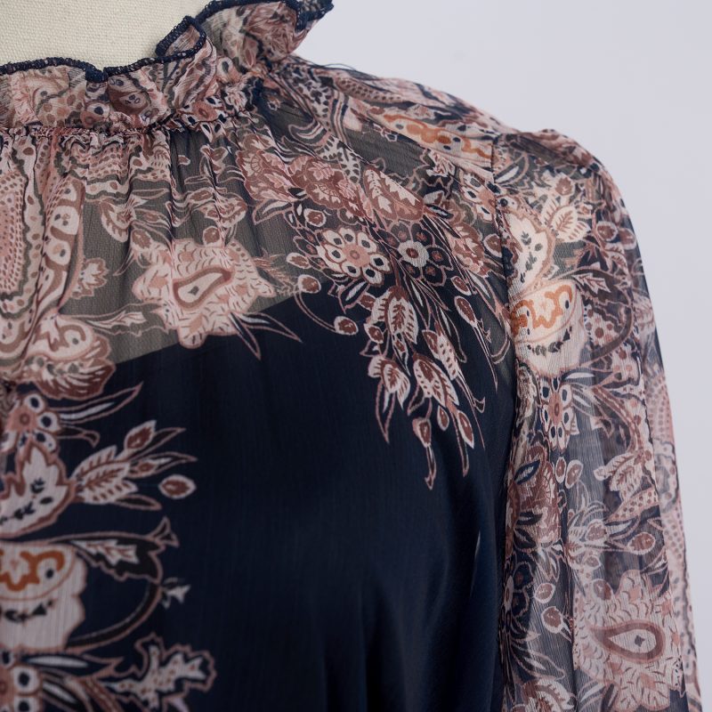 Light Luxury Retro Printed Long Sleeve Scarf Dress Set - Image 7