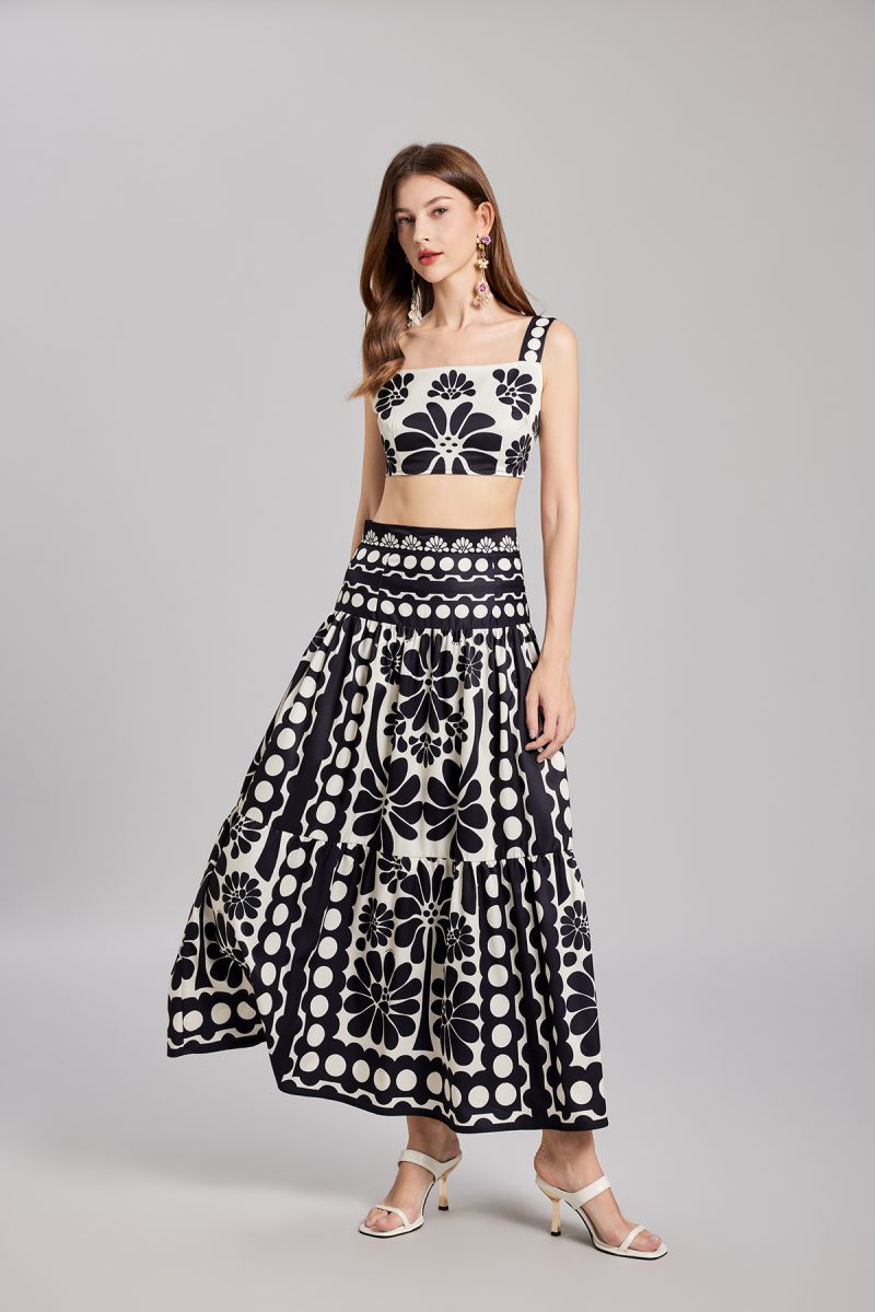 Black and White Flower Camisole and High Waist Skirt Two-Piece Set - Image 4