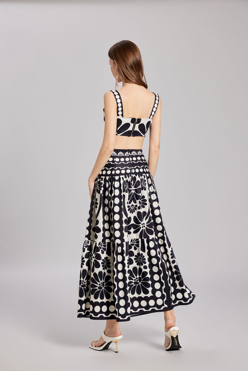 Black and White Flower Camisole and High Waist Skirt Two-Piece Set - Image 5