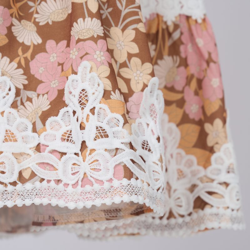 Sweet Linen Pattern Patchwork Lace Trim V Neck Dress - Image 9