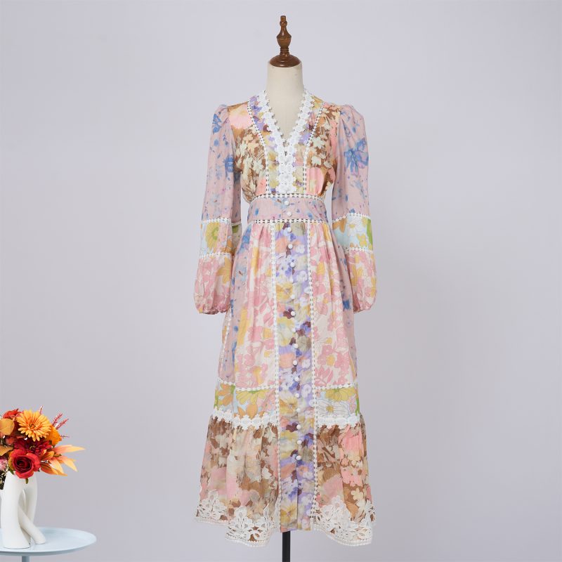 Vintage Palace Style Hollow Lace V Neck Lantern Sleeve Dress