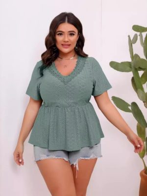 Plus Size Summer Short Sleeved Lace V-Neck T-Shirt for Women