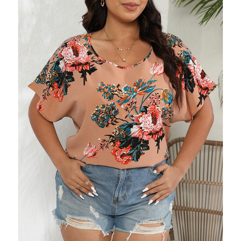 Plus Size Floral Print Round Neck Short Sleeve Chiffon Shirt - Image 2