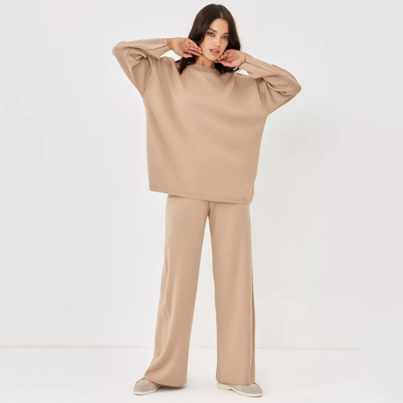 Solid Color Round Neck Sweater and Knitted Trousers Set – Casual Two-Piece