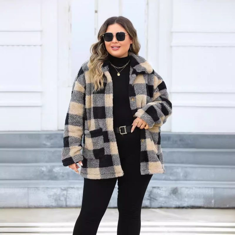 Plus Size Plaid Thickened Fleece Turn Down Collar Coat for Women - Image 2