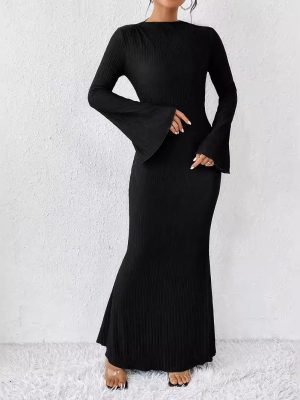 Women’s Bell Sleeve Slim Fit Fishtail Black Dress