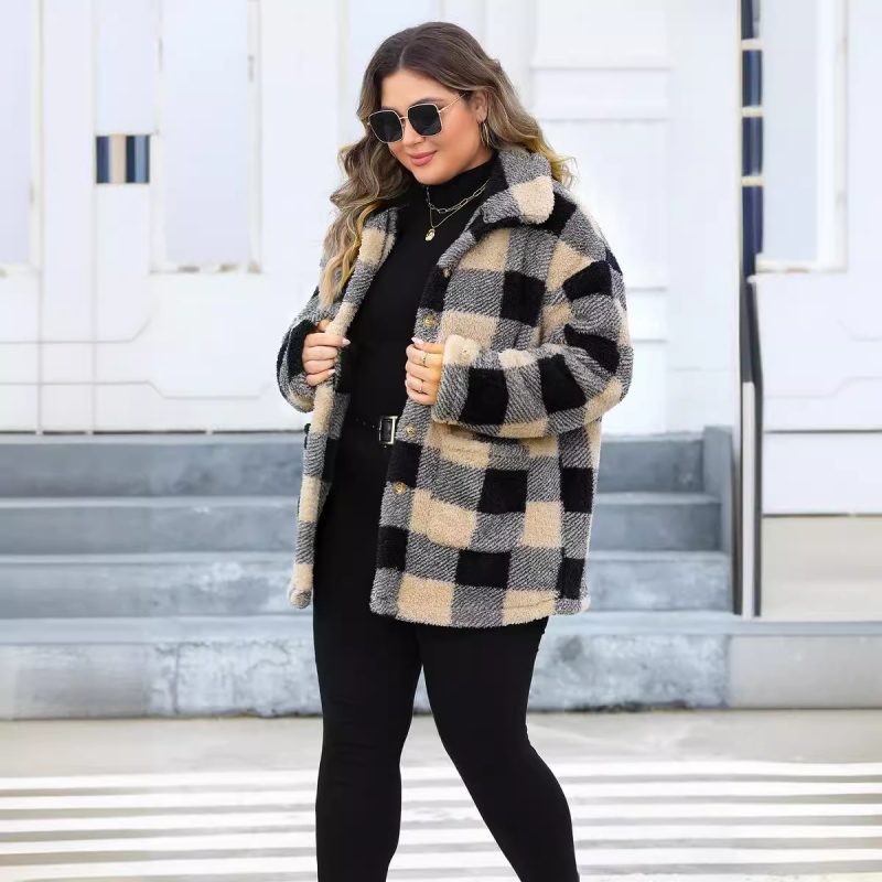 Plus Size Plaid Thickened Fleece Turn Down Collar Coat for Women - Image 3