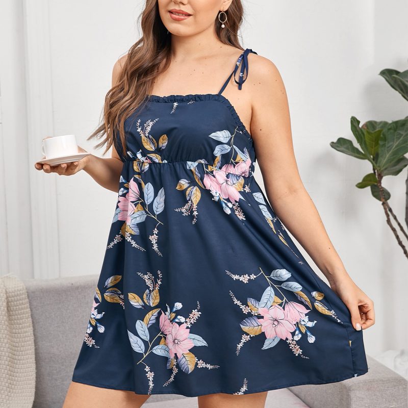Plus Size Summer Printed Slip Dress with Front Pleats for Homewear - Image 2