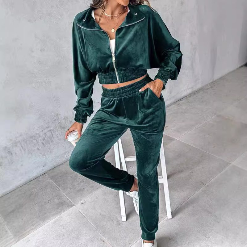 Autumn Winter Casual Pleuche Long Sleeve Trousers Set for Women - Image 4