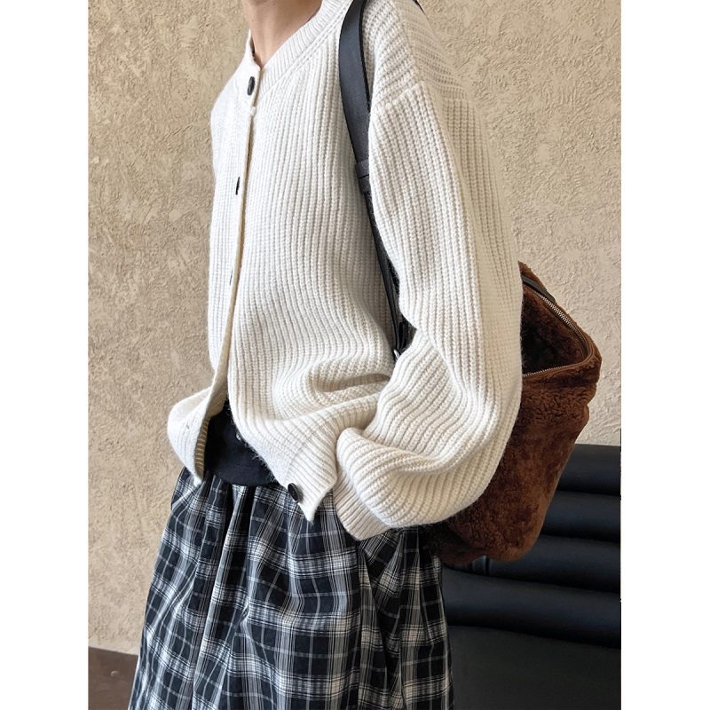 Chic Loose Solid Color Cardigan Sweater for Autumn Winter - Image 4