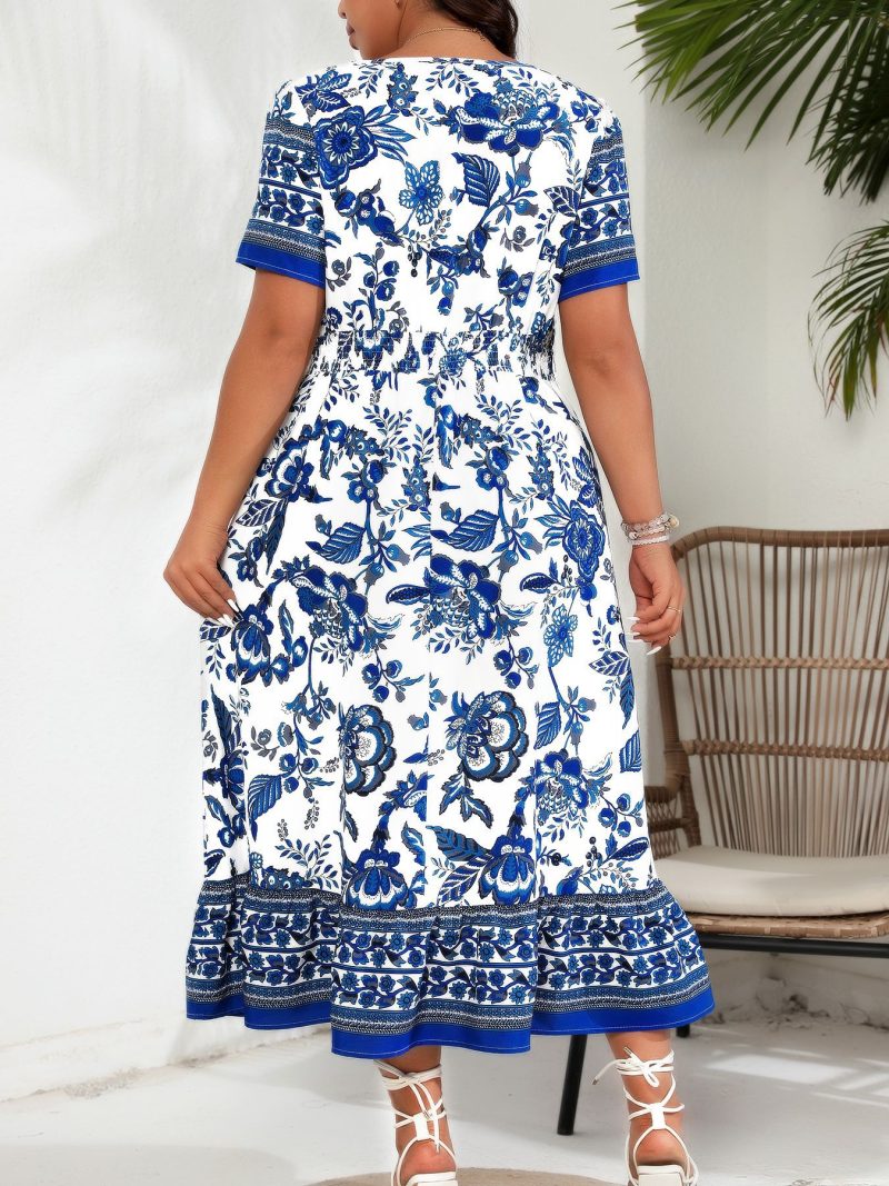 Plus Size Ethnic Blue and White Positioning Maxi Dress - Image 4