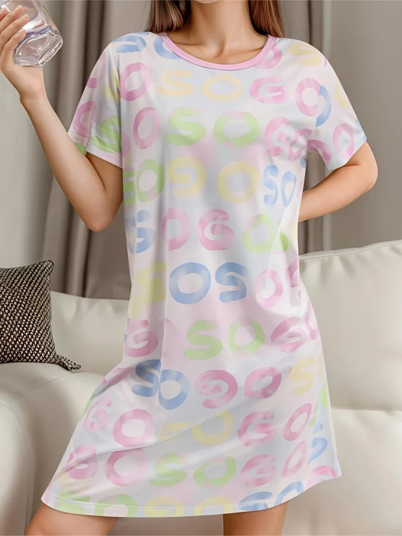 Letter Printed Short Sleeve O Neck Pajamas Women's Knee