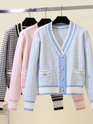 Korean Fashion Plaid Short Cardigan Women’s V Neck Knitted Sweater