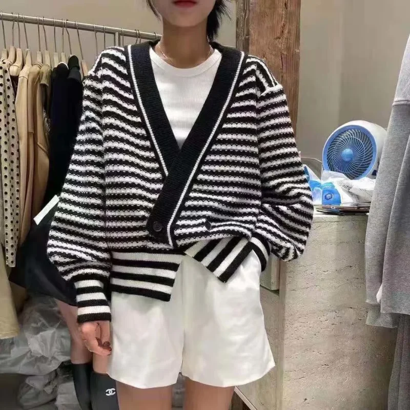 Korean Fashion Soft Kniited V Neck Cardigan Sweater Women - Image 3