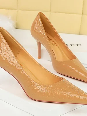 Retro 2024 New Western Style Stone Pattern Patent Leather Women Shoes