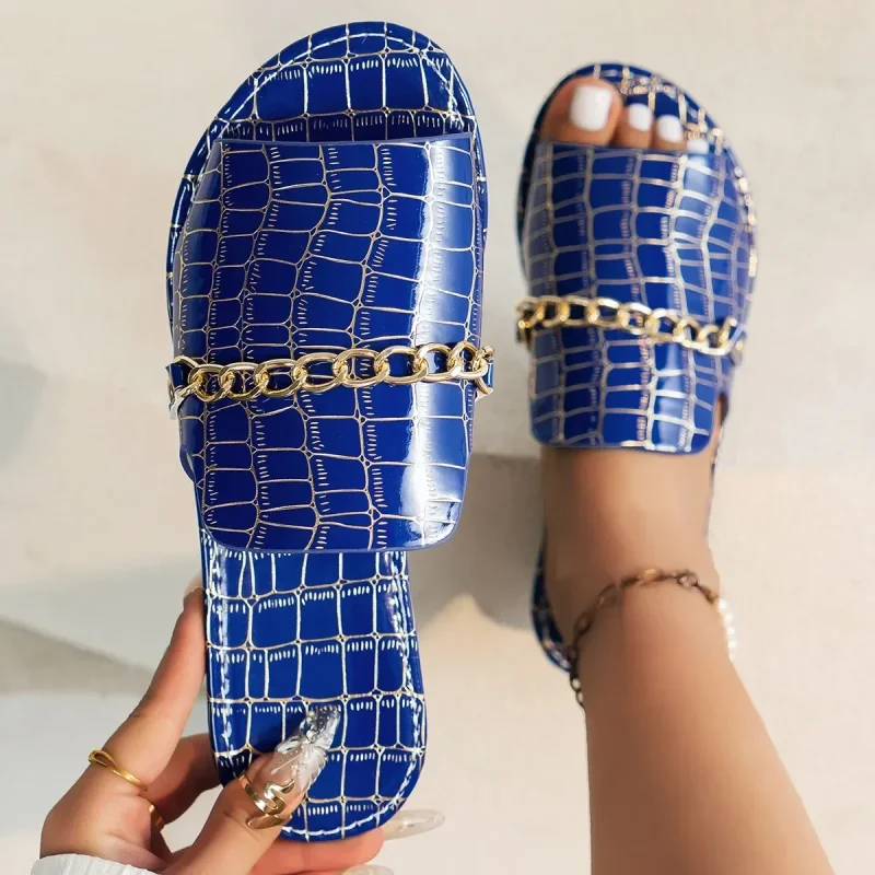 Women's Breathable Slippers with Elegant Chain Decoration