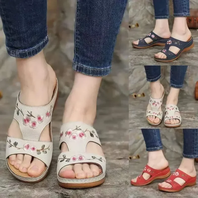 Women's Casual Slippers Fashion Hollow Flowers Wedge Sandals Outdoor - Image 2