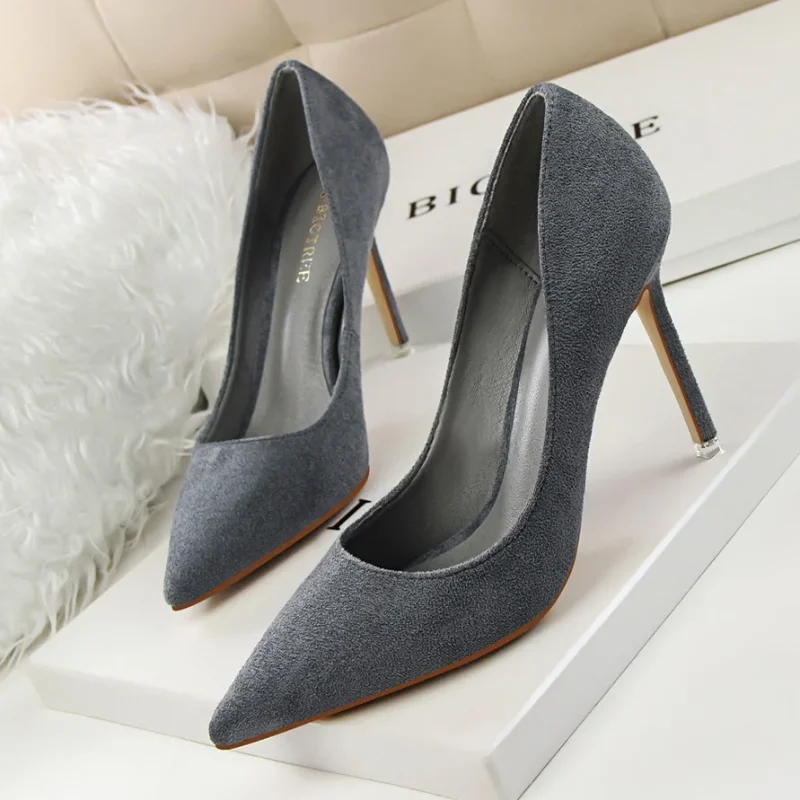 Women 9cm High Heels Yellow Burgundy Pumps - Image 15