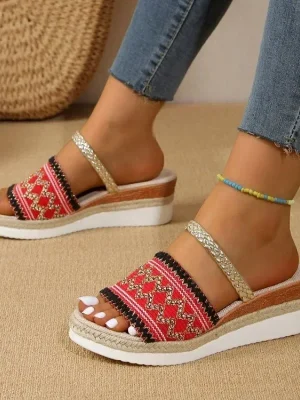 Summer Ladies Slippers Outdoor Beach Sandals Bohemian Ethnic Style