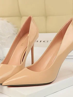 Women Fetish 9.5cm High Heels Nude Pumps Glossy Leather