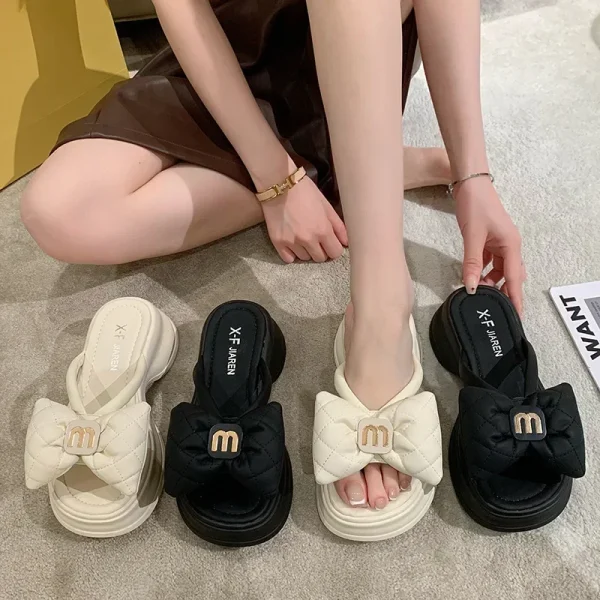 Korean Edition Casual Beach Shoes Versatile Thick Sole Sandals Women's