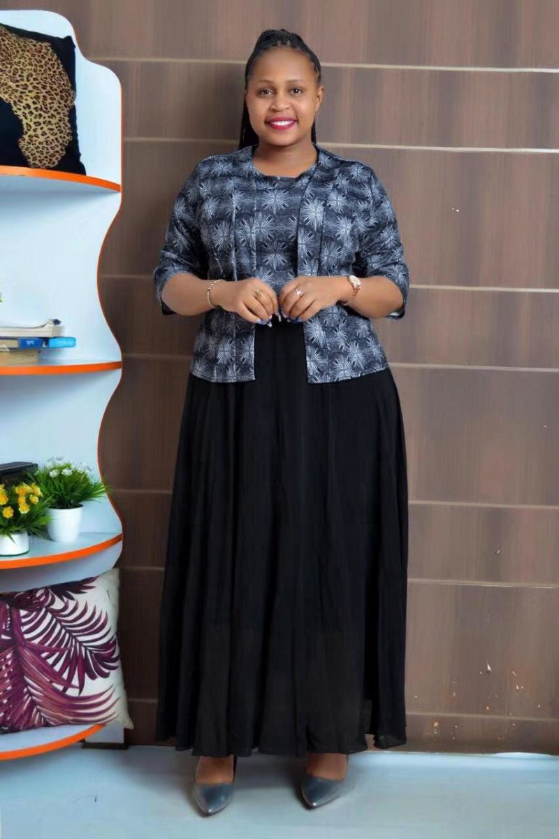 Plus Size Women’s Coat & Skirt Set – Stylish Winter Ensemble