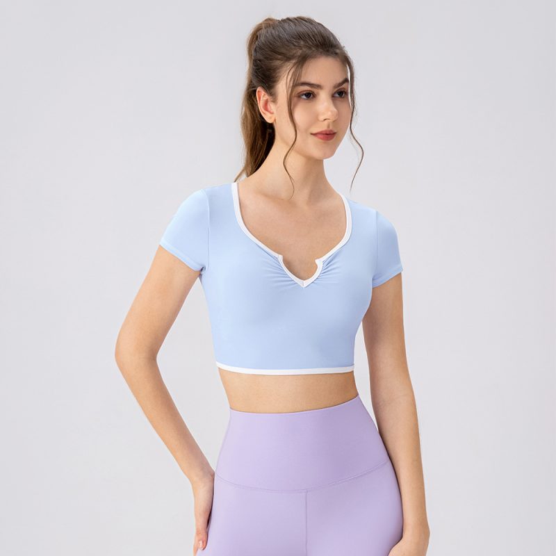 Women’s Short Sleeve Yoga Top with Chest Pad – Shockproof Fit - Image 4
