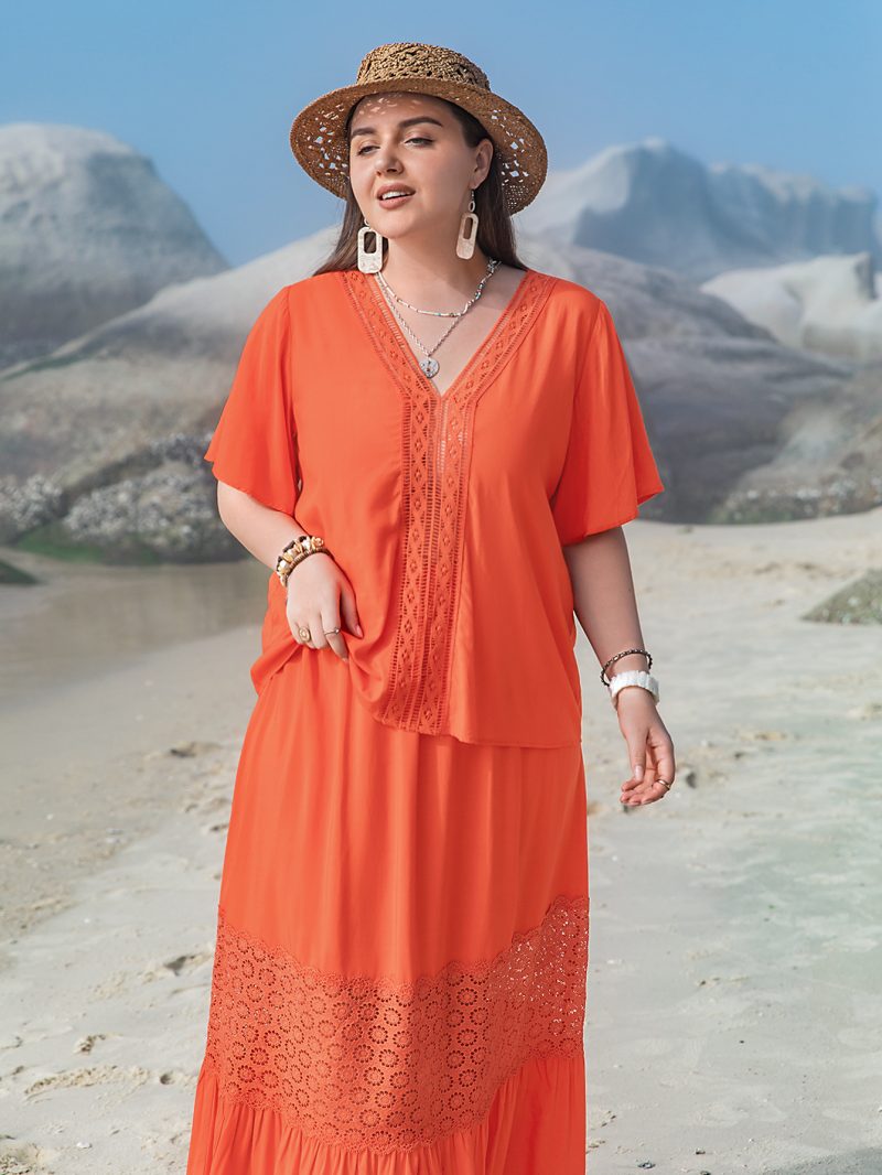 Plus Size Bohemian Hollow Out Lace V-Neck Maxi Dress - Image 2