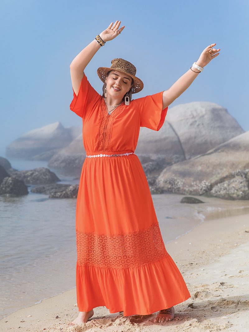 Plus Size Bohemian Hollow Out Lace V-Neck Maxi Dress - Image 3