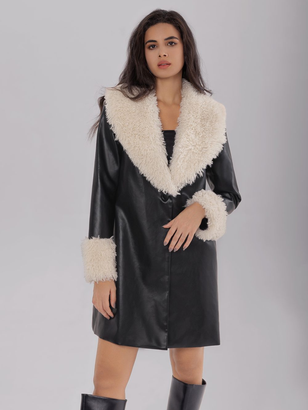 Fashionable Fleece Jacket for Women - Warm Autumn Winter Outerwear - Image 4