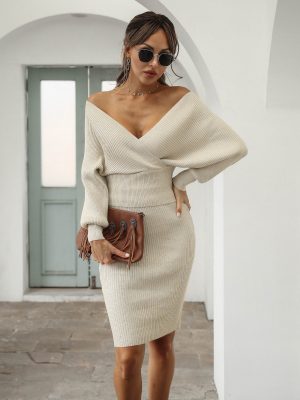 Women’s Autumn Winter Backless Boat Collar Batwing Sleeve Sweater Dress Set