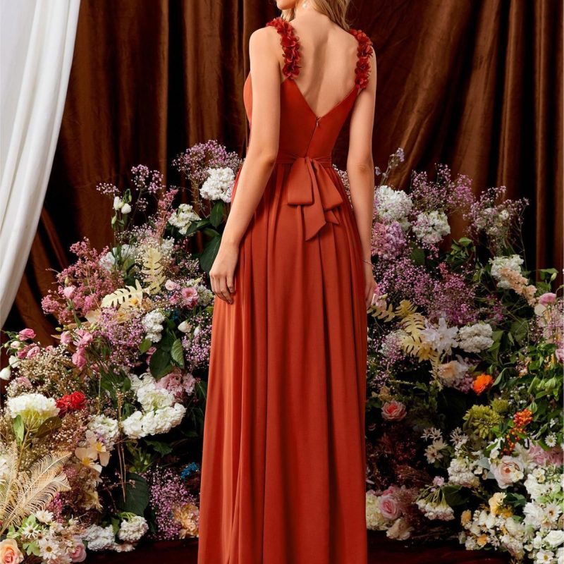 V-Neck Lace Pleated Backless Evening Dress - Image 2