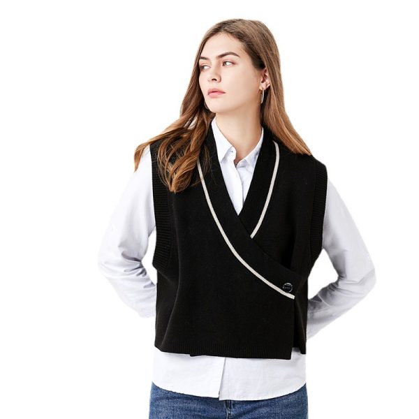 Korean V-Neck Knitted Vest Coat - Bandage Sweater for Women - Image 5