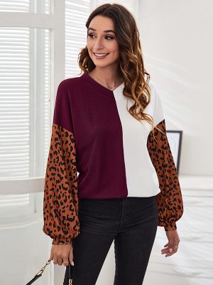 V-Collar Leopard Print Contrast Color Loose T-Shirt