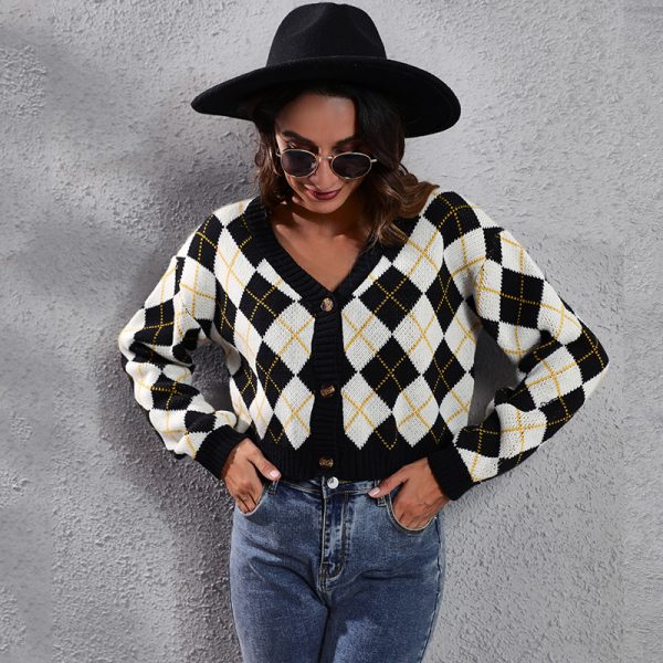 Diamond Pattern Loose Knitted Cardigan – Short Women’s Sweater - Image 2