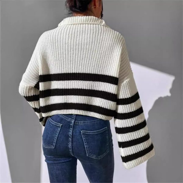 Contrast Stripes Stand Collar Knitted Pullover - Image 3