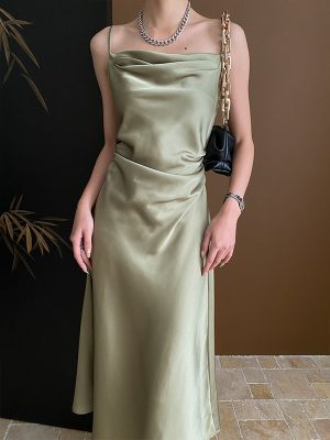 High-Grade Satin Waist Slimming Sling Dress for Early Spring