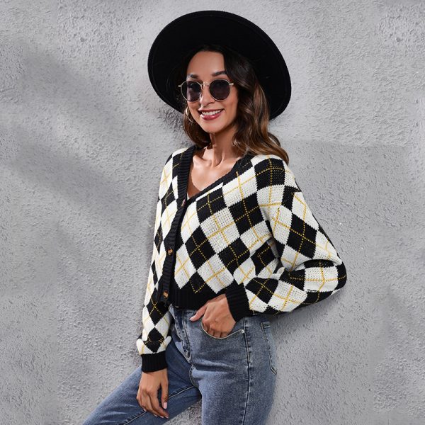 Diamond Pattern Loose Knitted Cardigan – Short Women’s Sweater