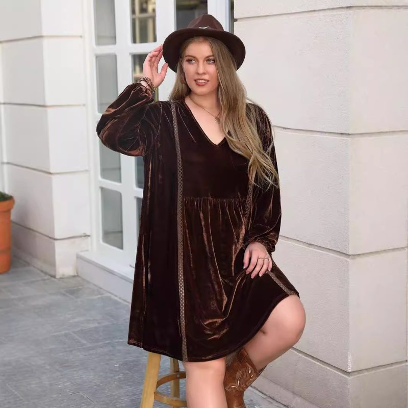 Plus Size V-Neck Loose Slimming Casual Dress - Image 5