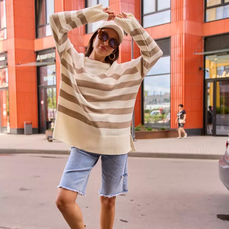 Round Neck Striped Pullover Split Sweater for Women - Image 4