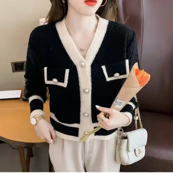 Autumn And Winter Color-blocking Knitted Top Women Cardigan Long-sleeved V-neck Short 2023 New Coat Fashion All-match Top - Image 8